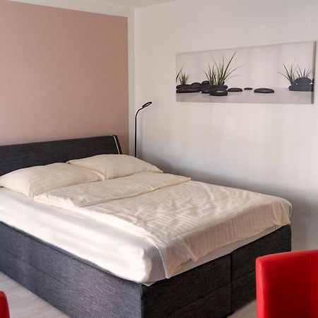 Ferienwohnung Dennis 罗拉赫 外观 照片