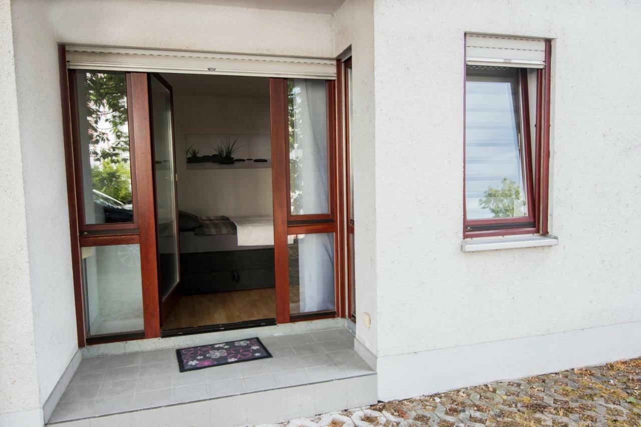 Ferienwohnung Dennis 罗拉赫 外观 照片